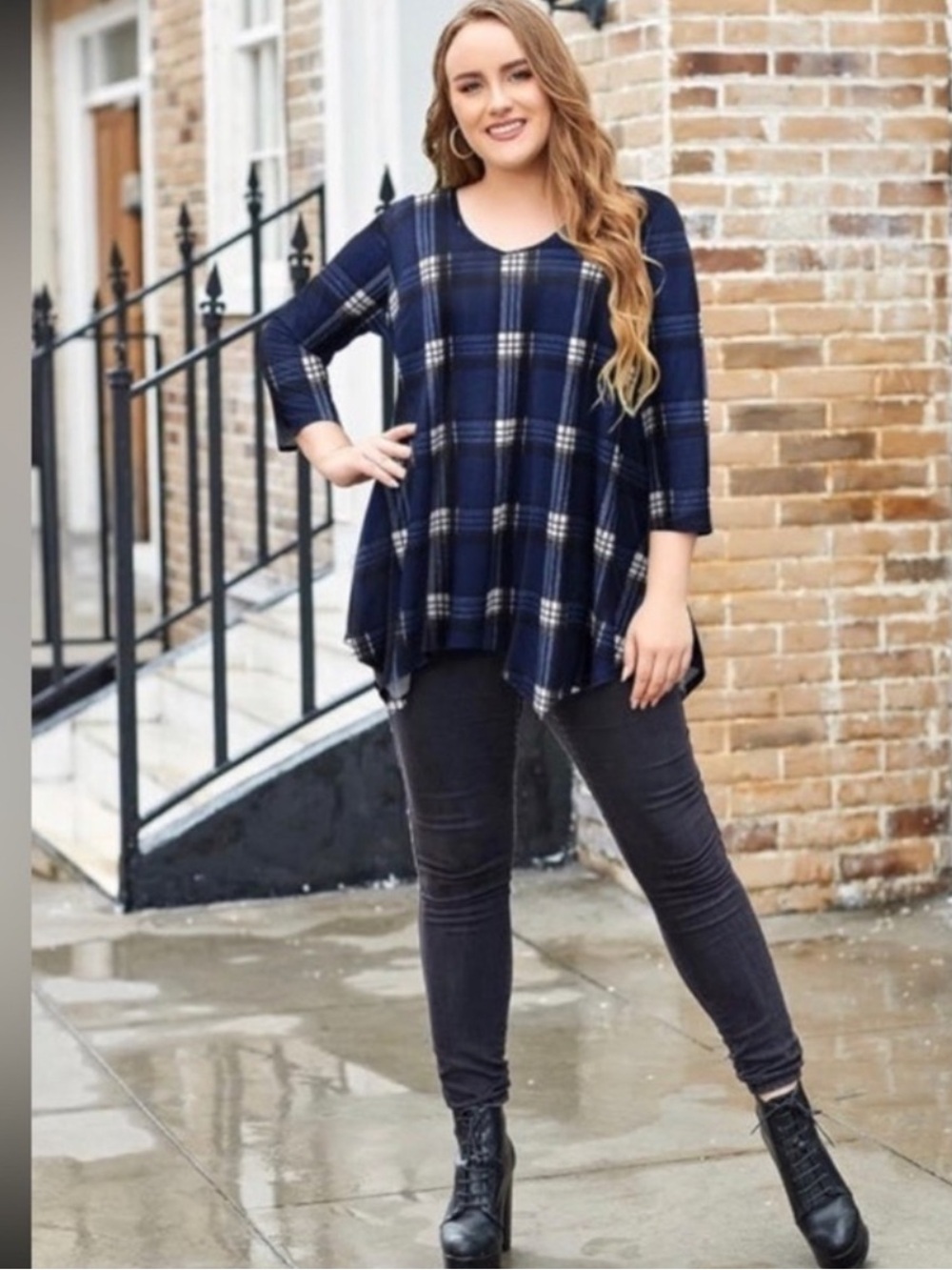 Larace Navy Plaid Asymmetrical Hem Long Tunic~Size M